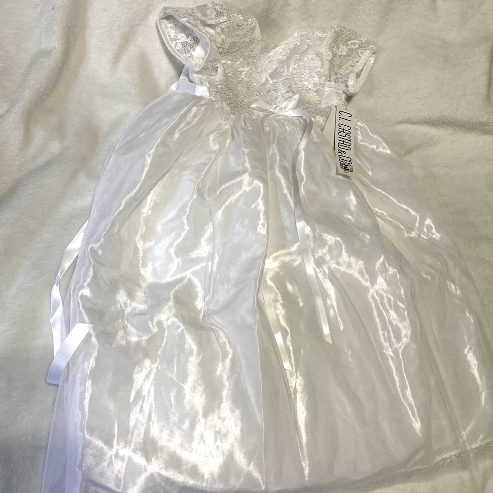 C.I. Castro & co White Gown